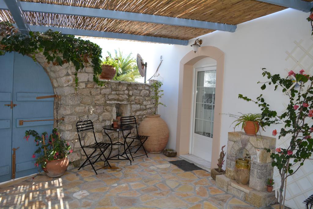 Volta Stonehouse Apartments Fratsia Esterno foto